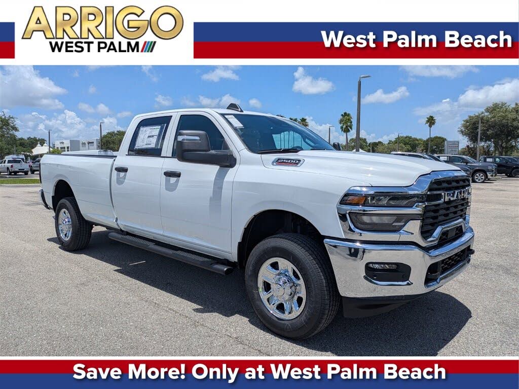 2026 RAM 2500 Tradesman Crew Cab LB 4WD