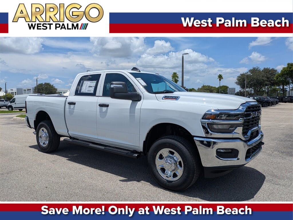 2026 RAM 2500 Tradesman Crew Cab 4WD