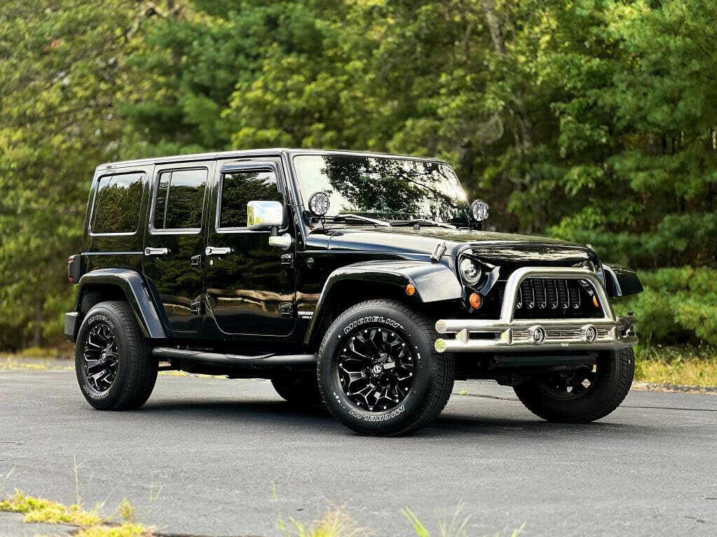 2012 Jeep Wrangler Unlimited Sahara 4WD