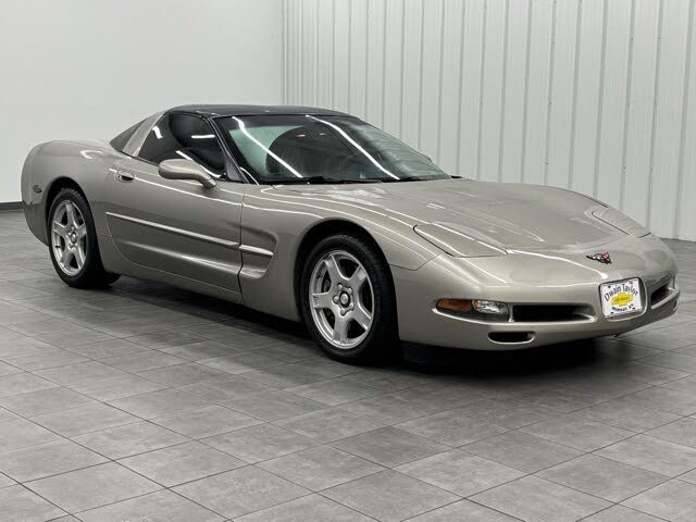 1998 Chevrolet Corvette Coupe RWD