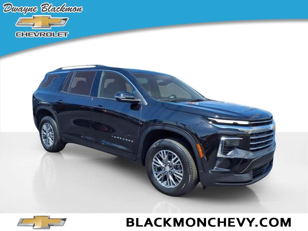 2025 Chevrolet Traverse LT FWD