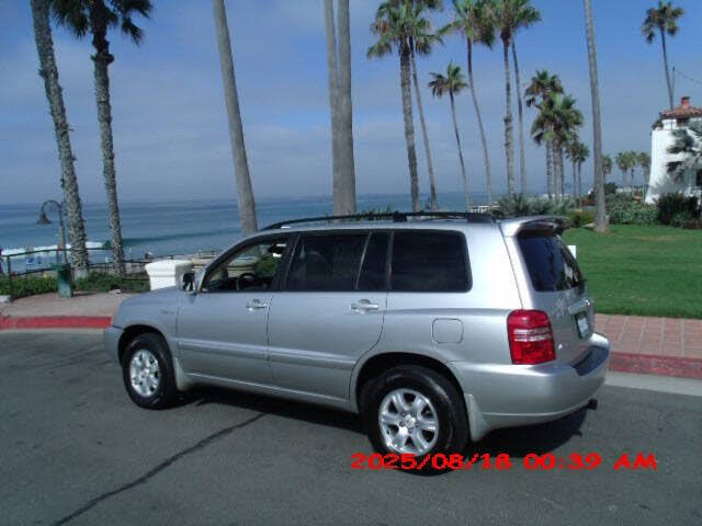 2002 Toyota Highlander Limited V6 4WD