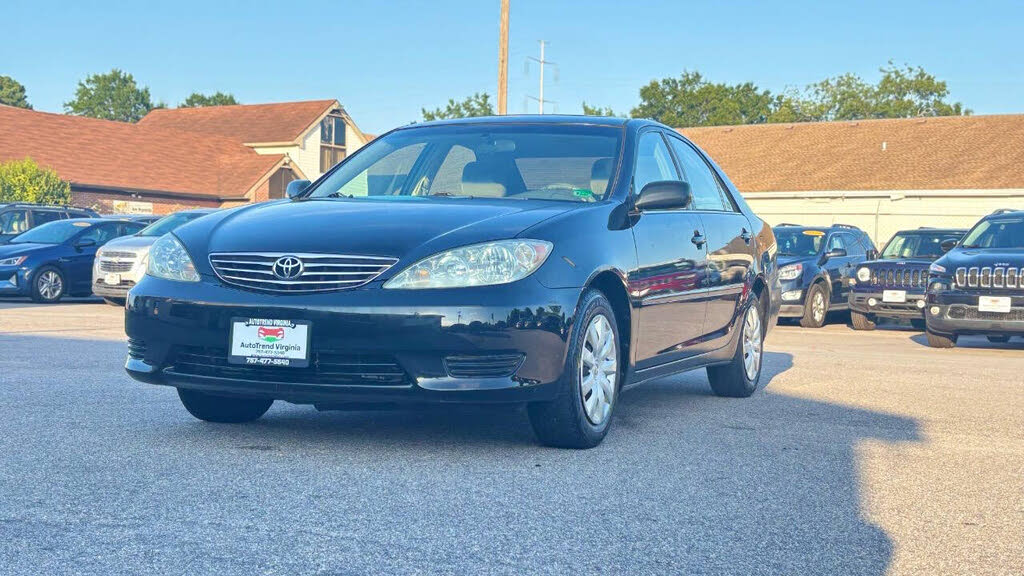 2005 Toyota Camry FWD