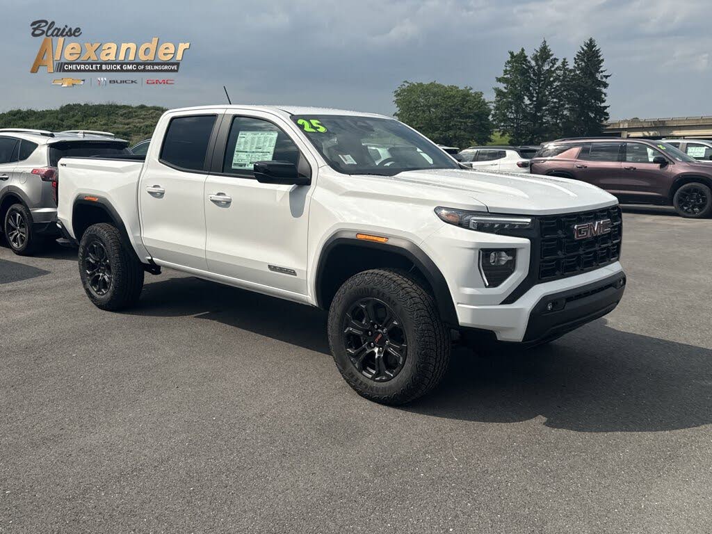 2025 GMC Canyon Elevation Crew Cab 4WD