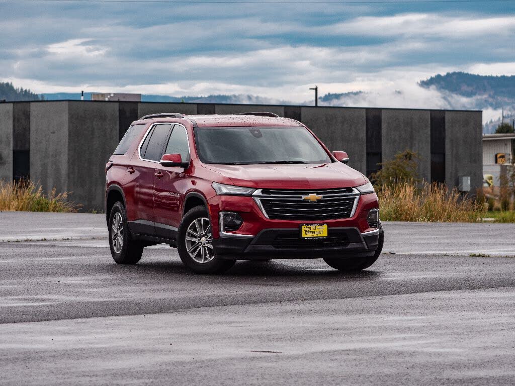 2023 Chevrolet Traverse LT Cloth AWD