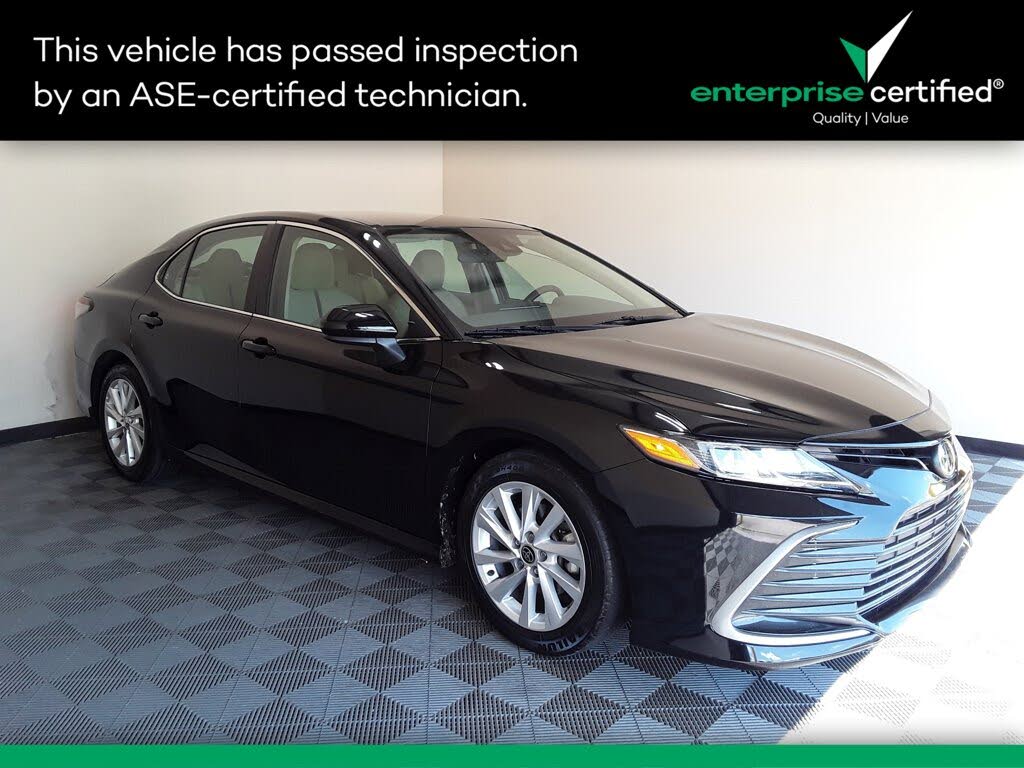 2023 Toyota Camry LE FWD