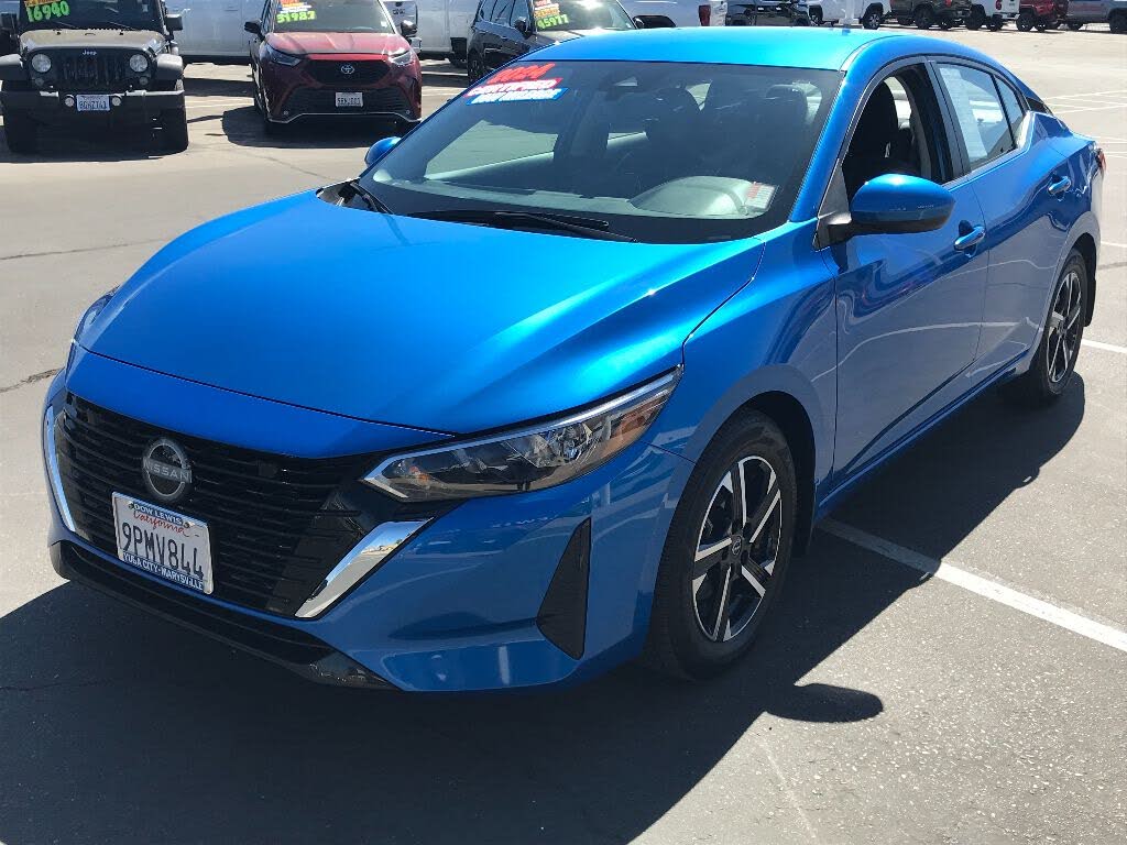 2024 Nissan Sentra SV FWD