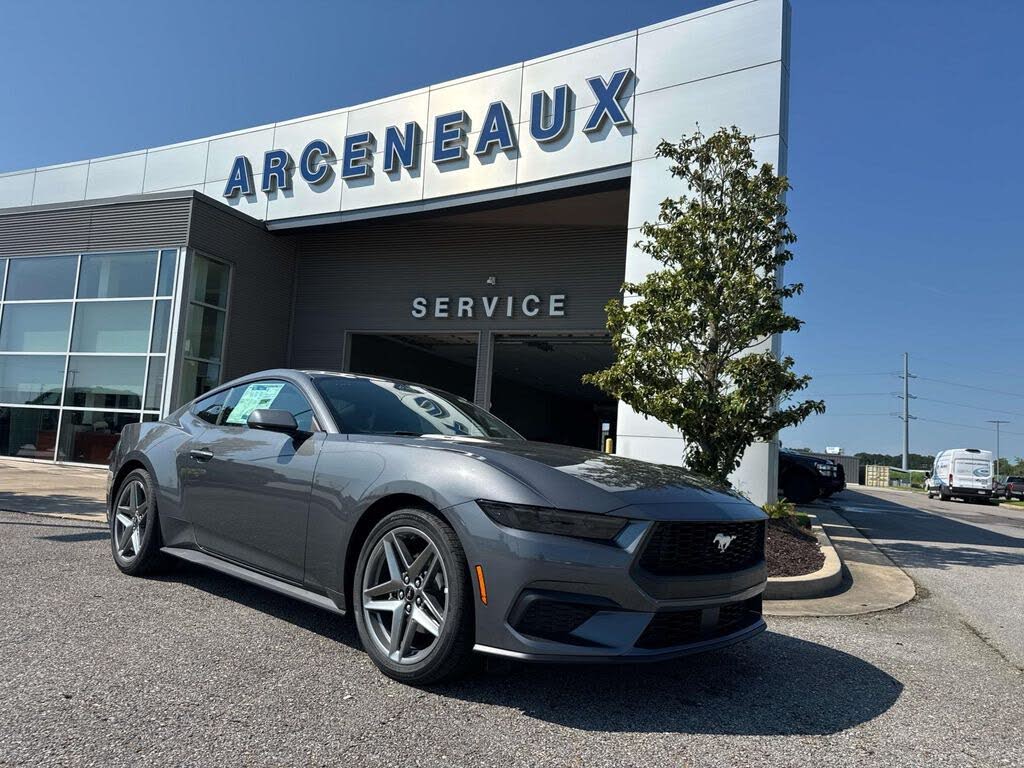 2025 Ford Mustang EcoBoost Fastback RWD
