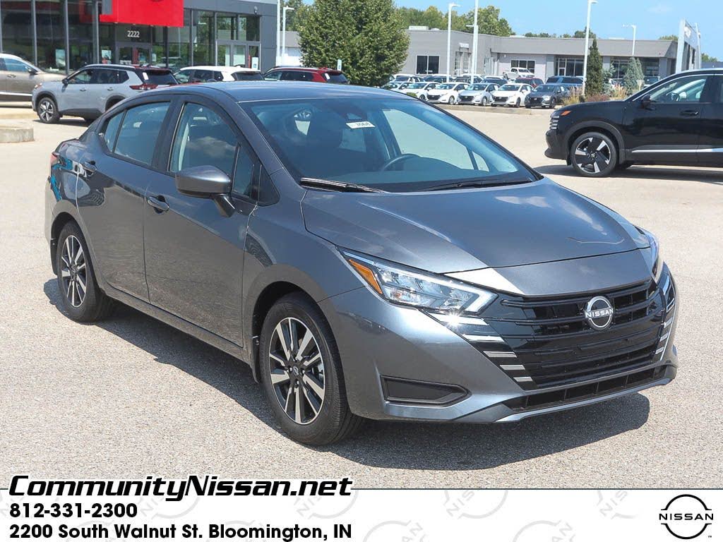 2025 Nissan Versa SV FWD