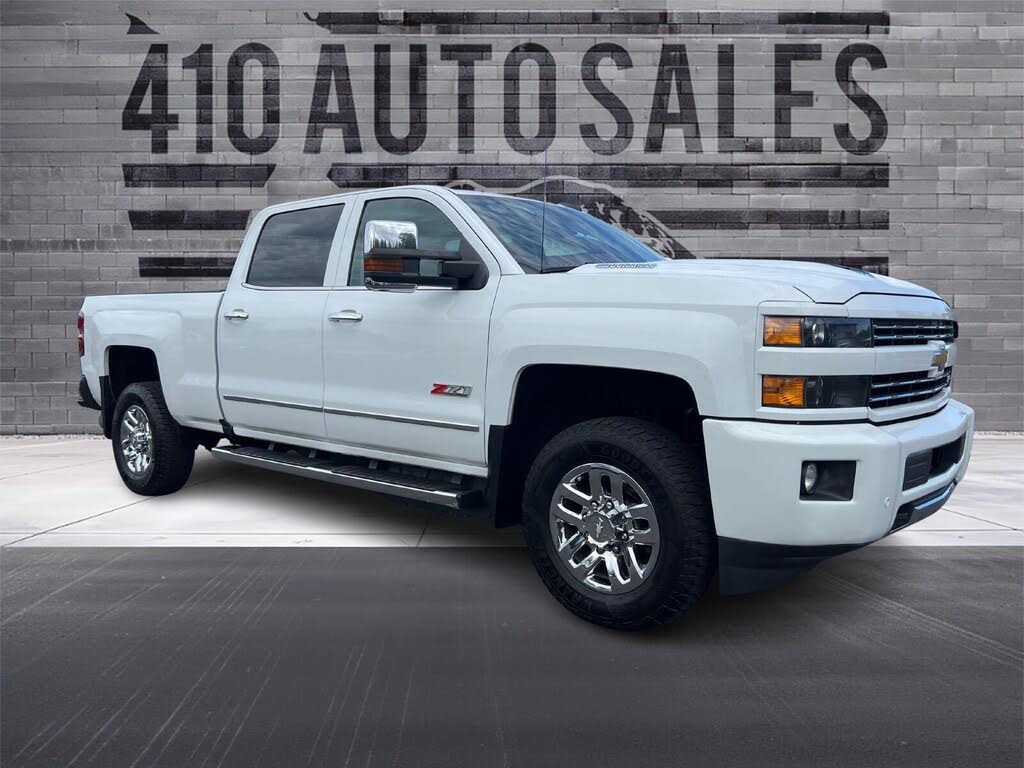 2018 Chevrolet Silverado 3500HD LTZ Crew Cab 4WD