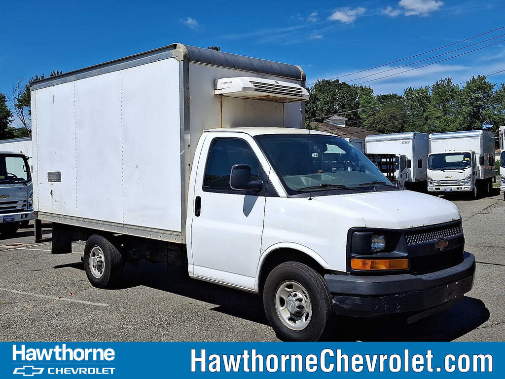 2016 Chevrolet Express Chassis 3500 139 Cutaway with 1WT RWD