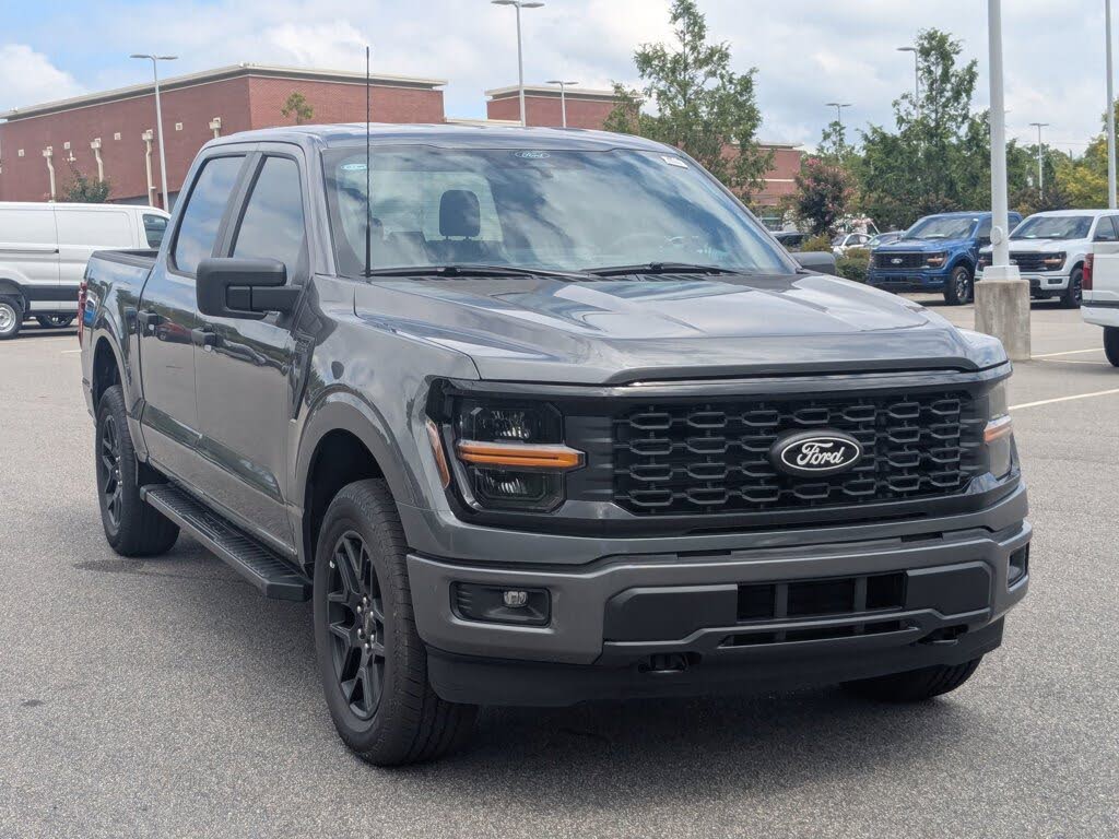 2025 Ford F-150 STX 4dr SuperCrew 4WD