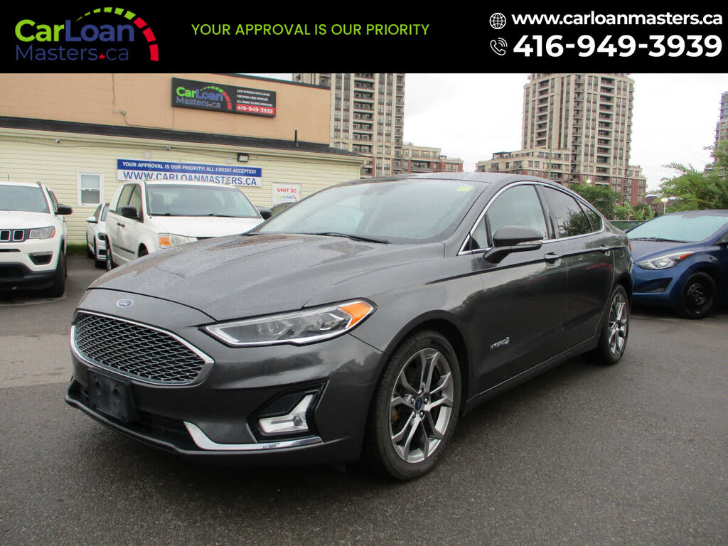 Ford Fusion Hybrid Titanium FWD 2019