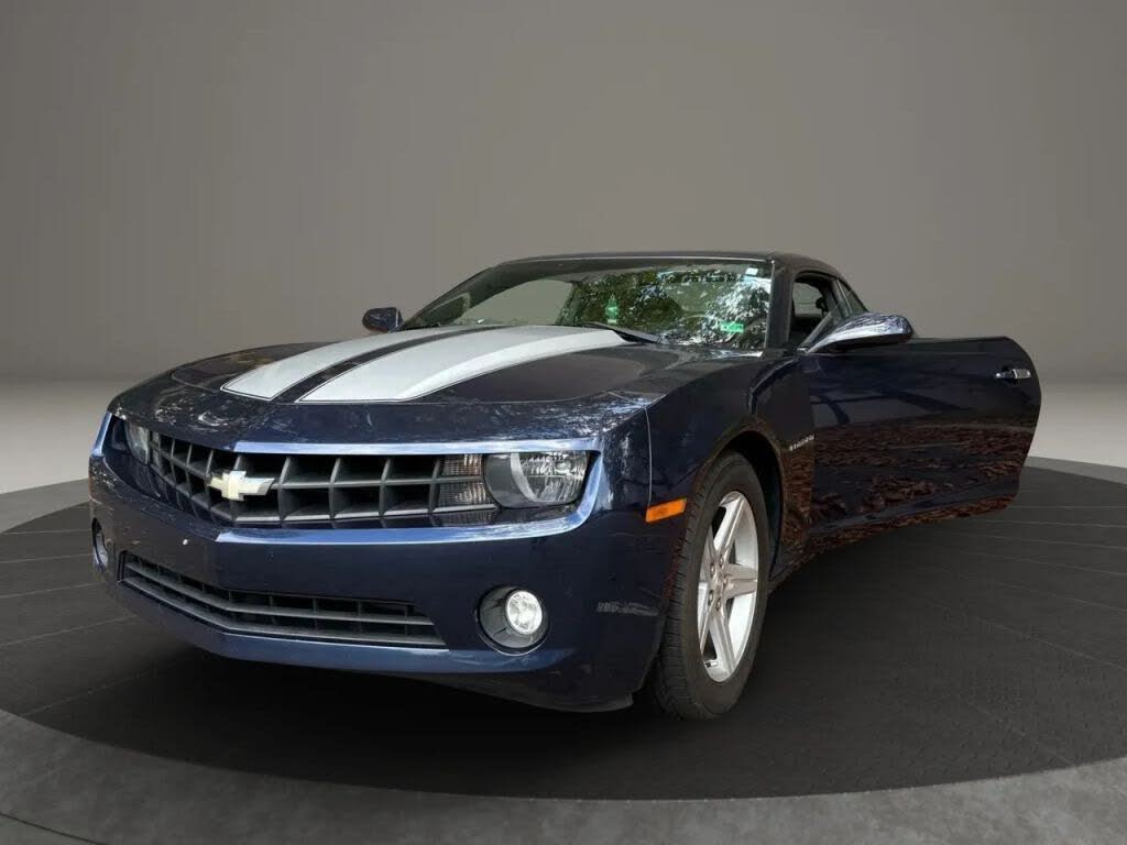 2011 Chevrolet Camaro 1LT Coupe RWD