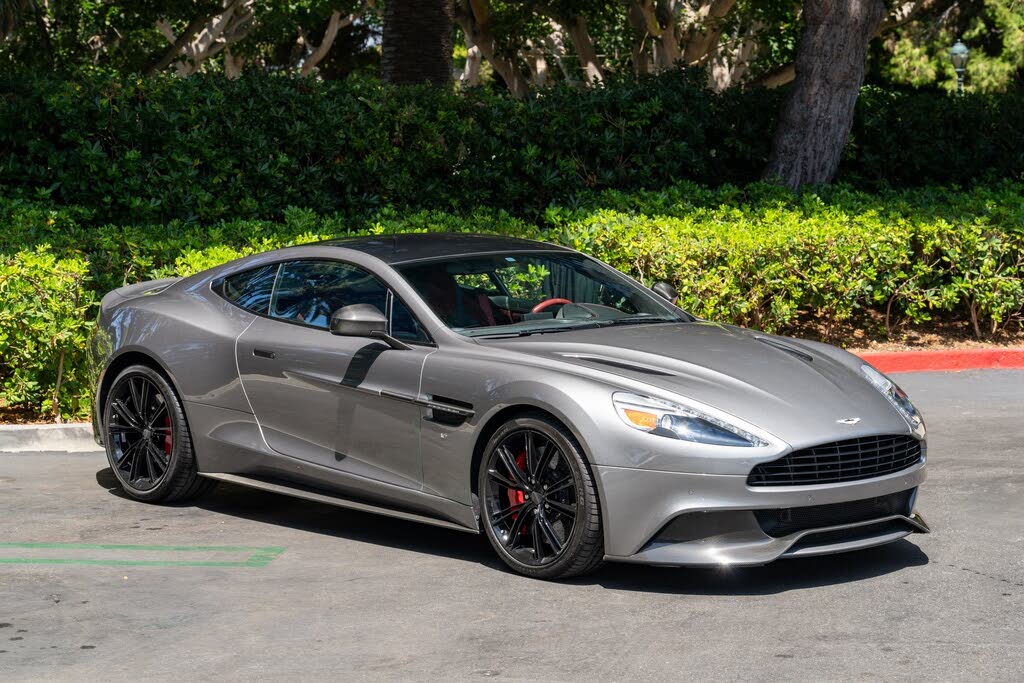 2014 Aston Martin Vanquish Coupe RWD