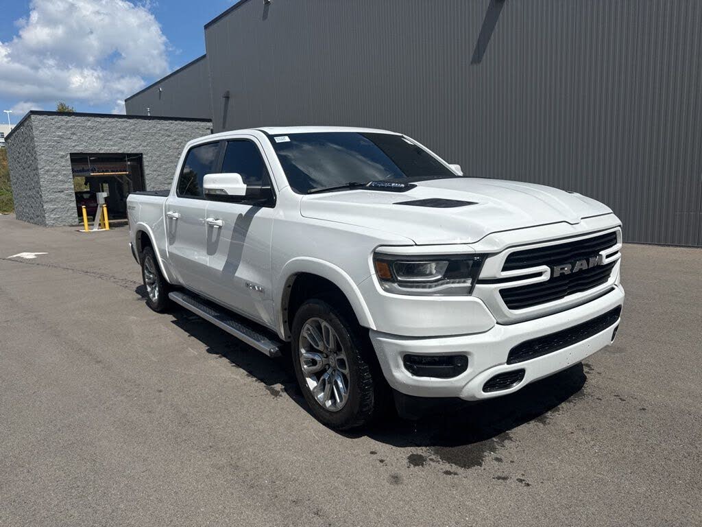 2022 RAM 1500 Laramie Crew Cab 4WD