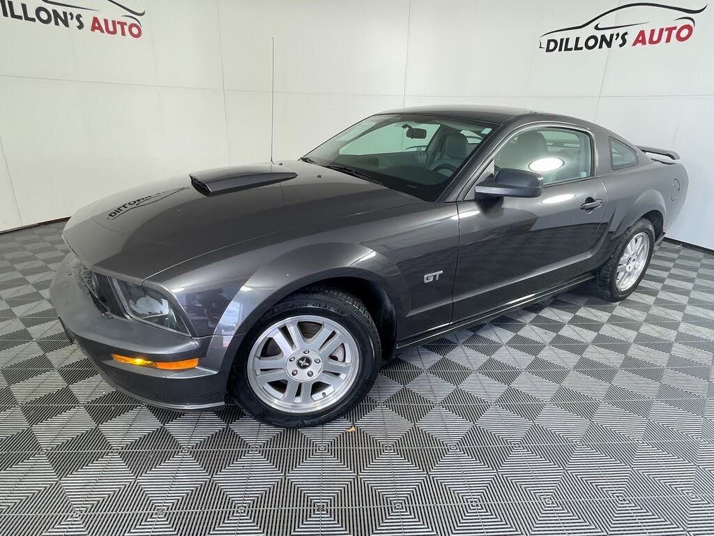 2007 Ford Mustang GT Deluxe Coupe RWD