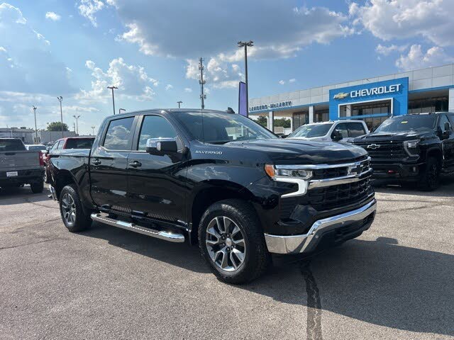2026 Chevrolet Silverado 1500 LT Crew Cab 4WD