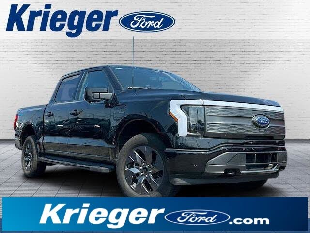 2023 Ford F-150 Lightning Lariat SuperCrew AWD