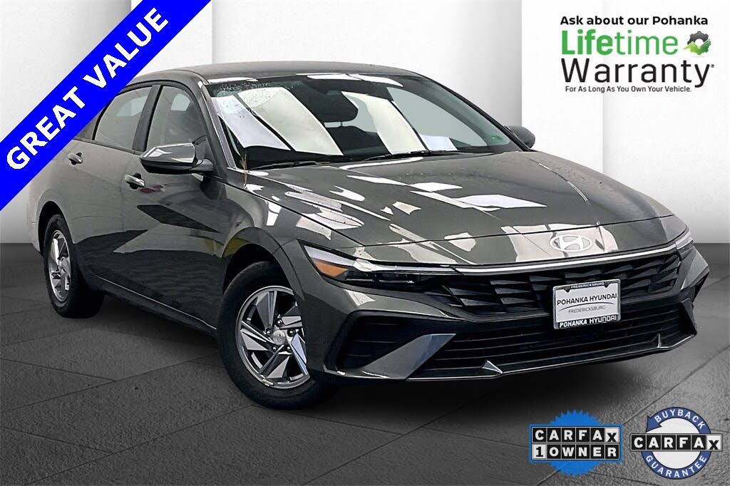 2025 Hyundai Elantra SE FWD