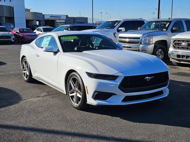 2025 Ford Mustang EcoBoost Fastback RWD