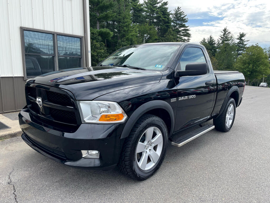 2012 RAM 1500 ST 4WD