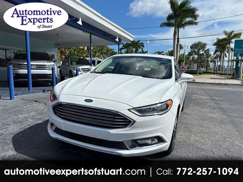 2017 Ford Fusion SE