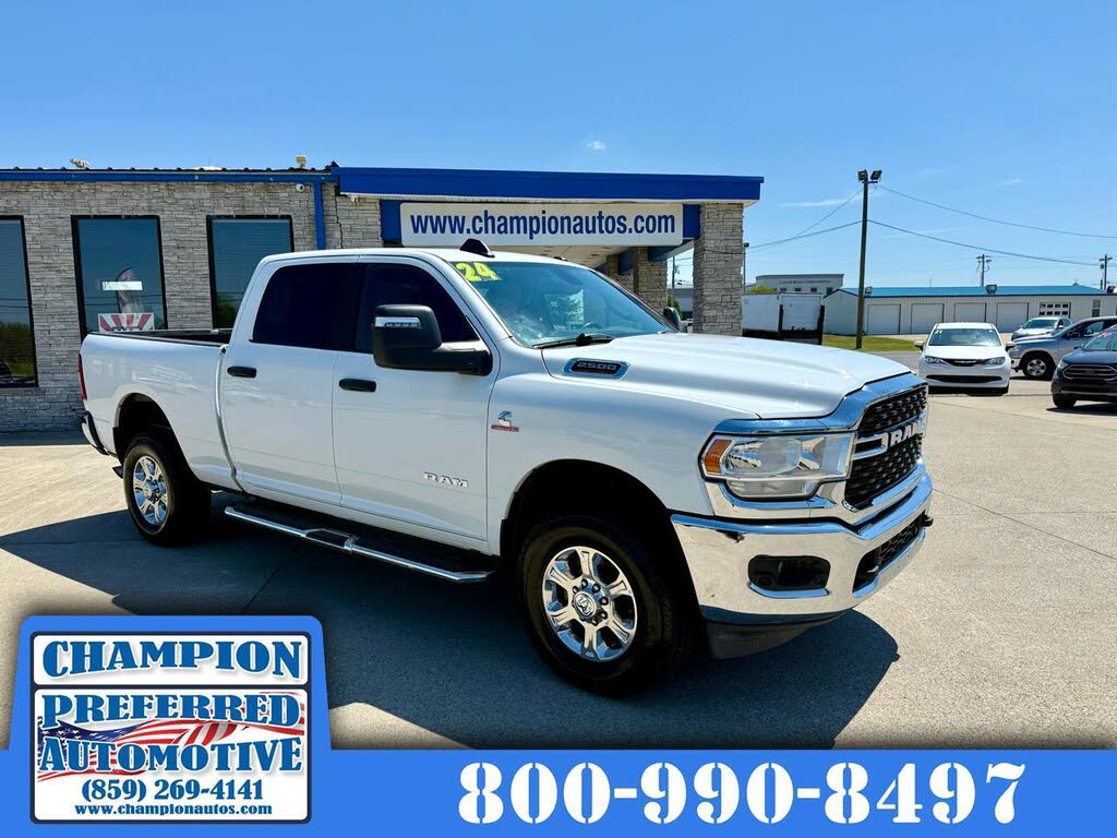 2024 RAM 2500 Big Horn Crew Cab 4WD