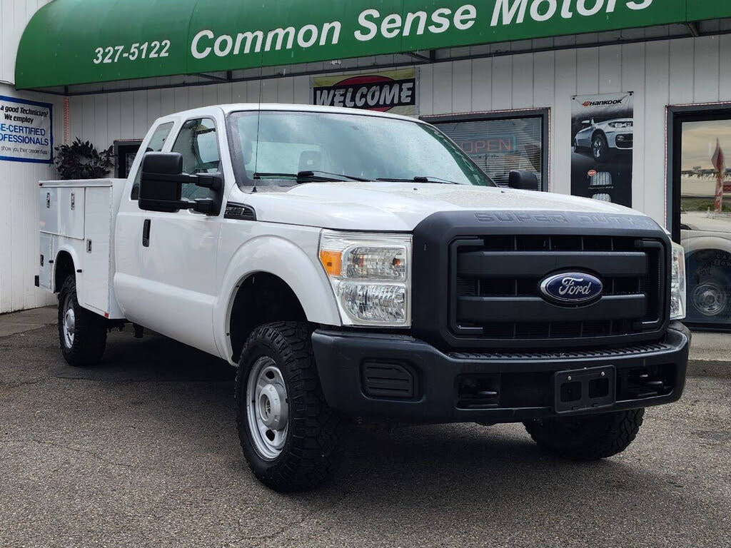 2013 Ford F-350 Super Duty XL SuperCab LB 4WD