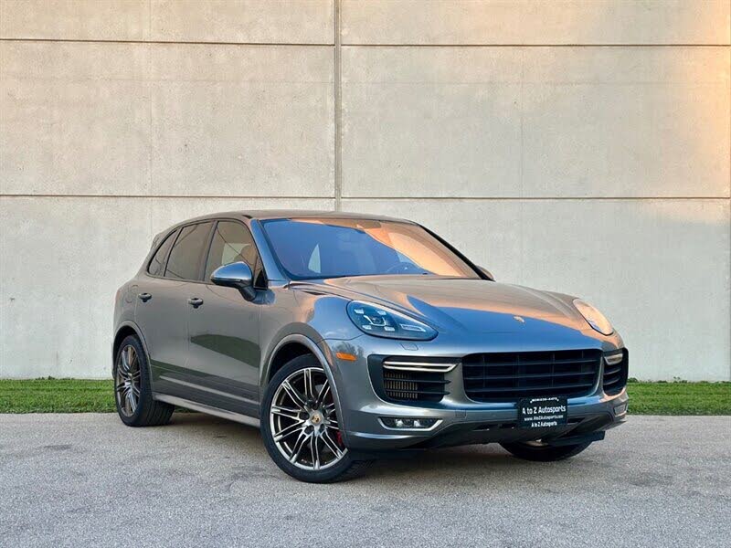 2016 Porsche Cayenne GTS AWD