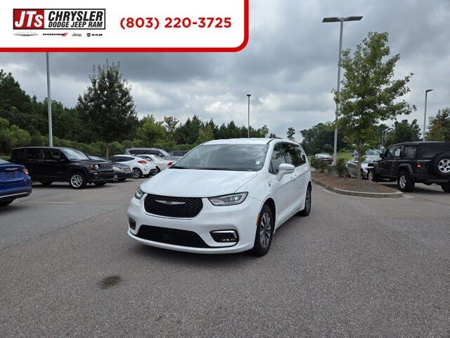 2022 Chrysler Pacifica Hybrid Touring L FWD