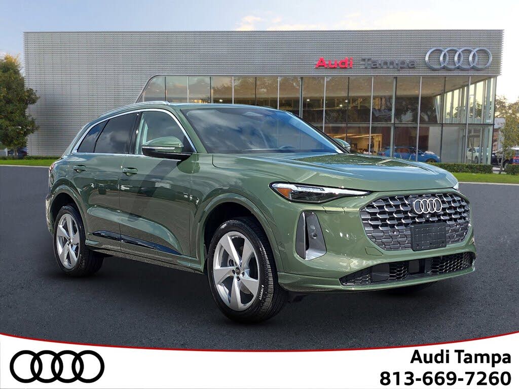 2025 Audi Q5 quattro Premium Plus 40 TFSI