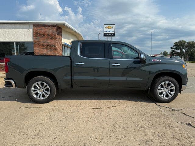 2026 Chevrolet Silverado 1500 LTZ Crew Cab 4WD