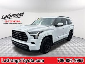 Toyota Sequoia SR5 RWD