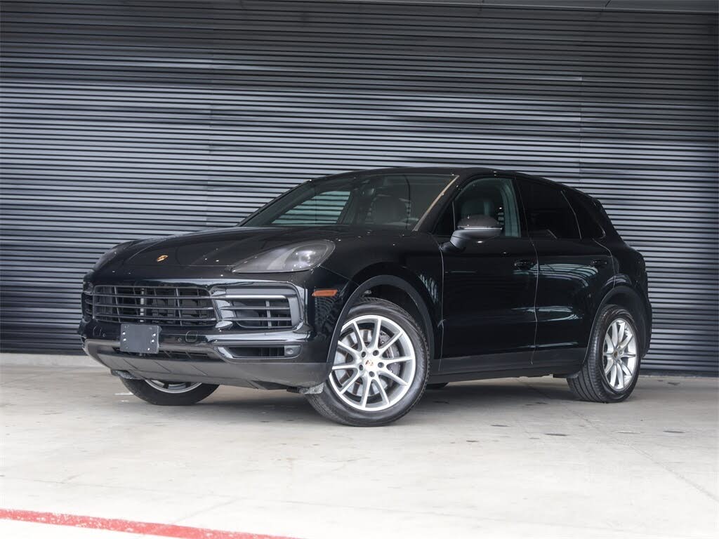2023 Porsche Cayenne Platinum Edition AWD