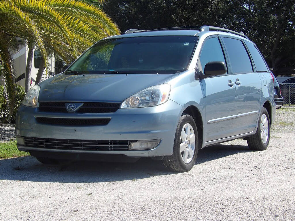 2005 Toyota Sienna XLE