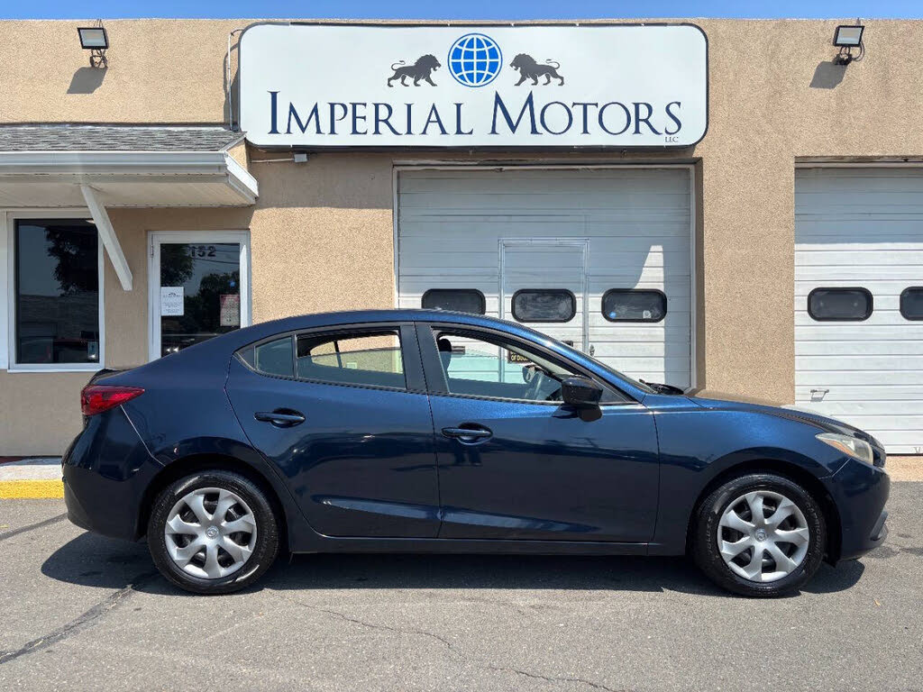 2015 Mazda MAZDA3 i SV