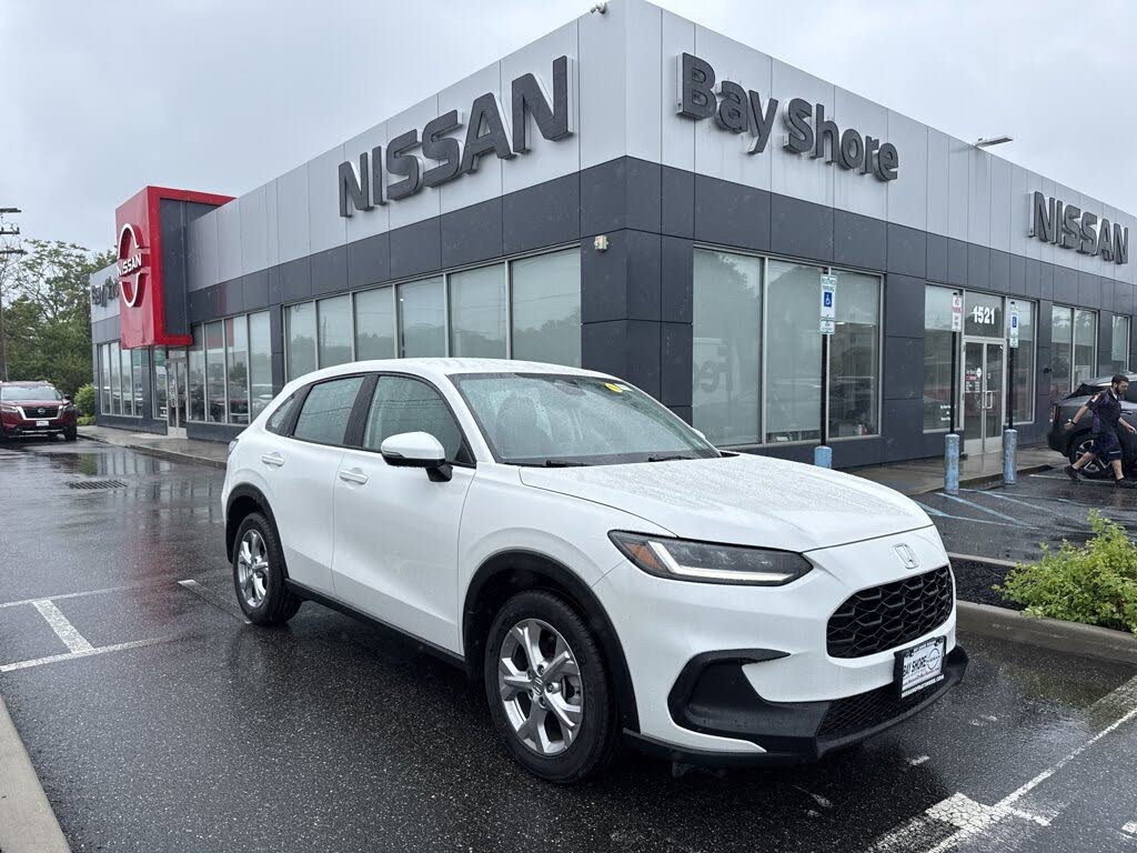 2025 Honda HR-V LX AWD