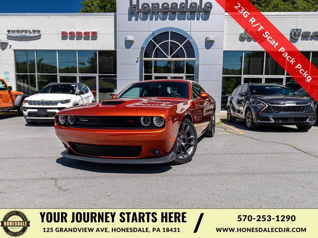 2022 Dodge Challenger R/T Scat Pack RWD