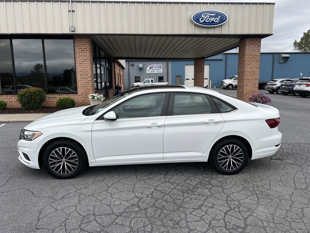 2021 Volkswagen Jetta SE FWD