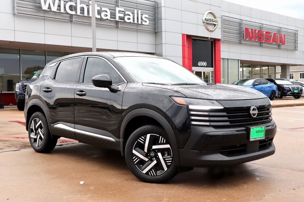 2025 Nissan Kicks SV FWD