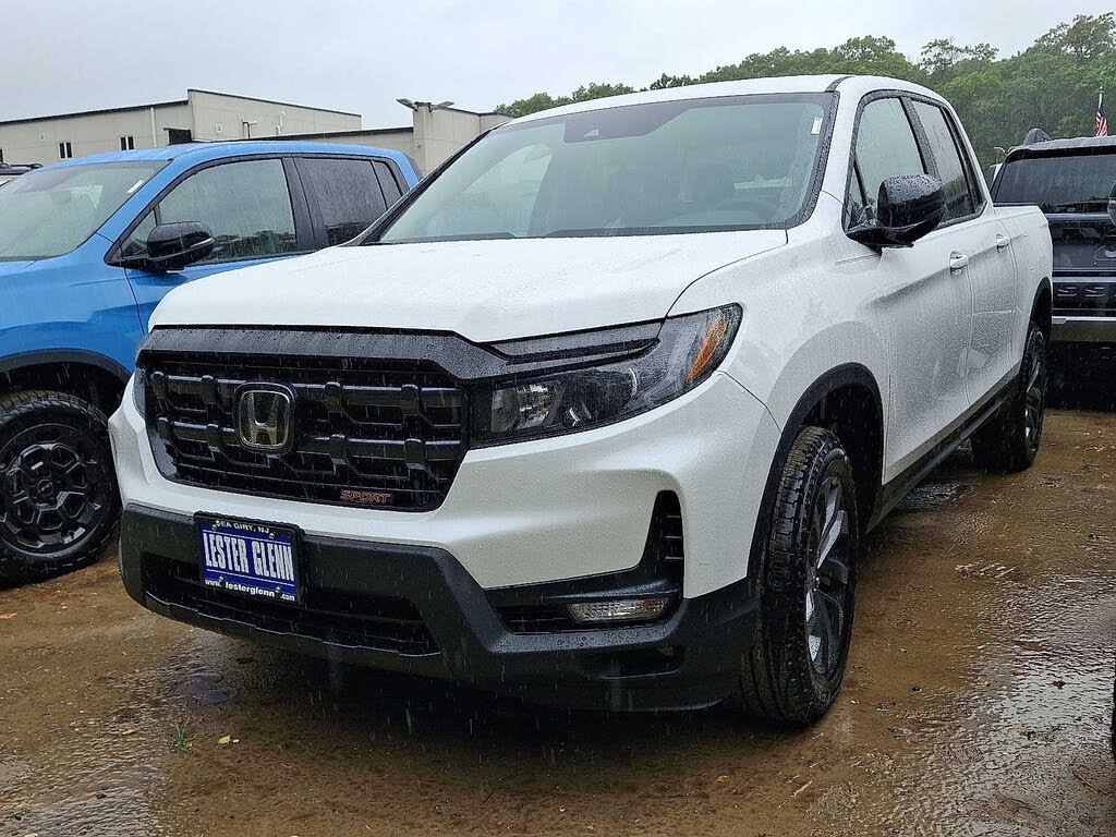 2025 Honda Ridgeline Sport AWD