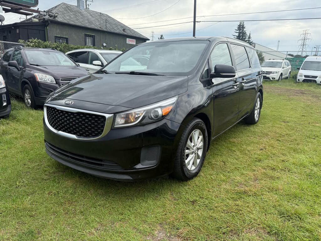 2017 Kia Sedona LX