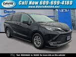 Toyota Sienna XLE 7-Passenger AWD