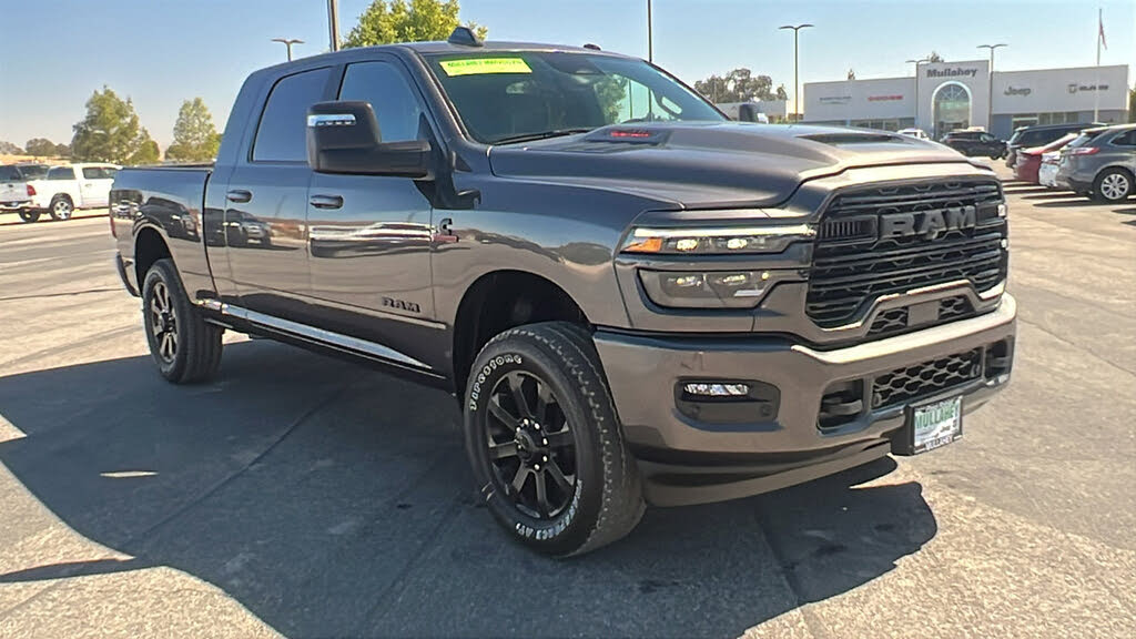 2025 RAM 2500 Laramie Mega Cab 4WD