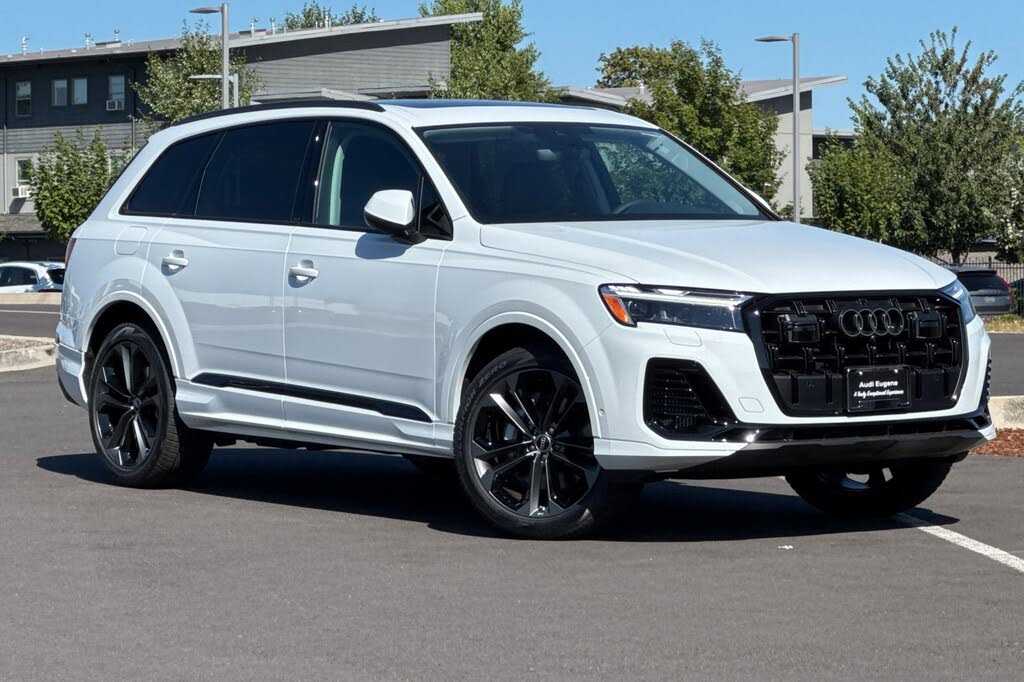 2025 Audi Q7 quattro Premium Plus 55 TFSI