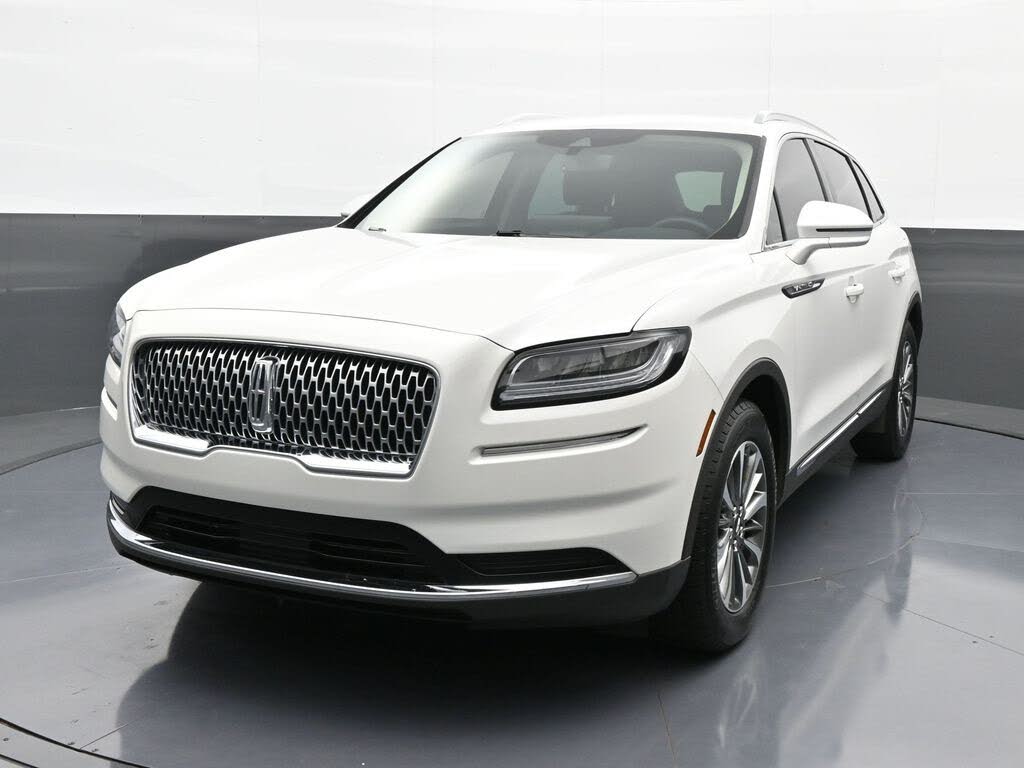 2022 Lincoln Nautilus Standard FWD