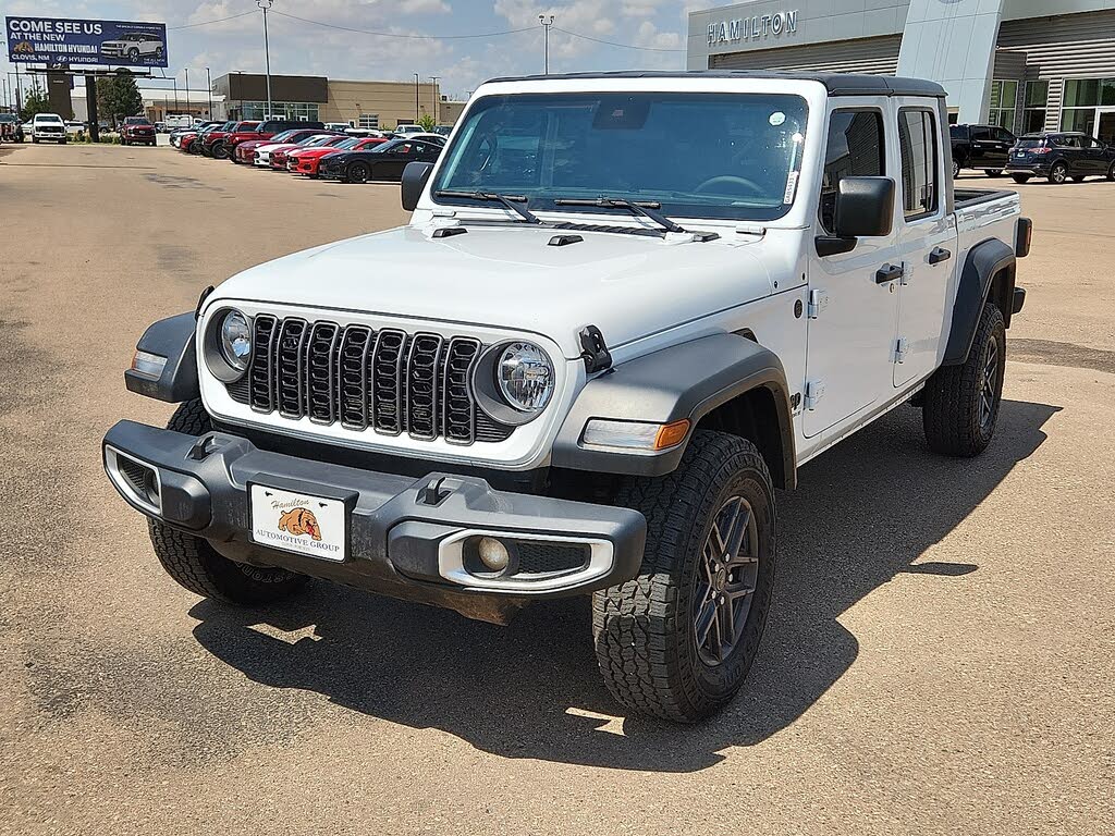 2025 Jeep Gladiator Sport S Crew Cab 4WD
