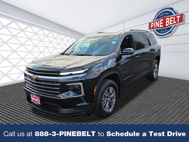 2026 Chevrolet Traverse LT FWD