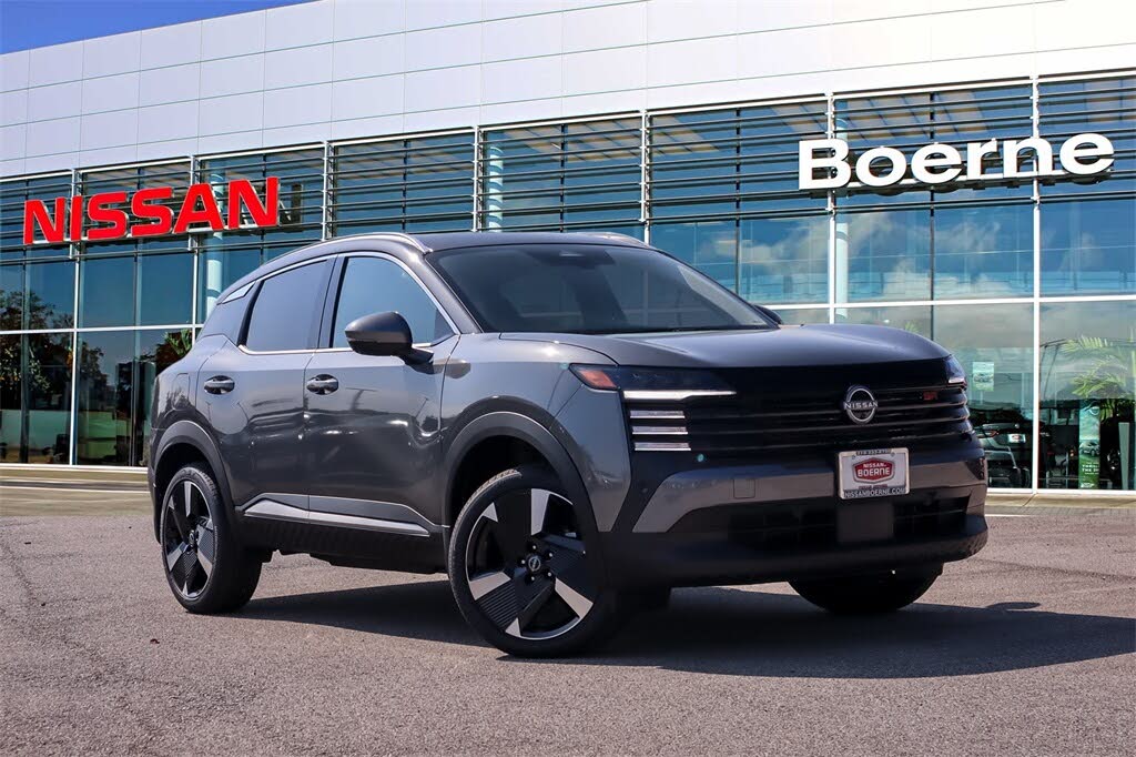 2025 Nissan Kicks SR AWD